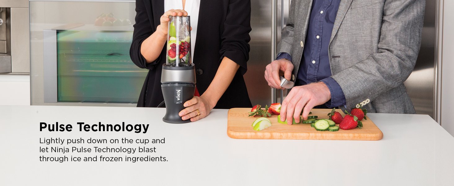 Ninja Personal Blender for Shakes and Smoothies – 700-Watt Compact Powerhouse